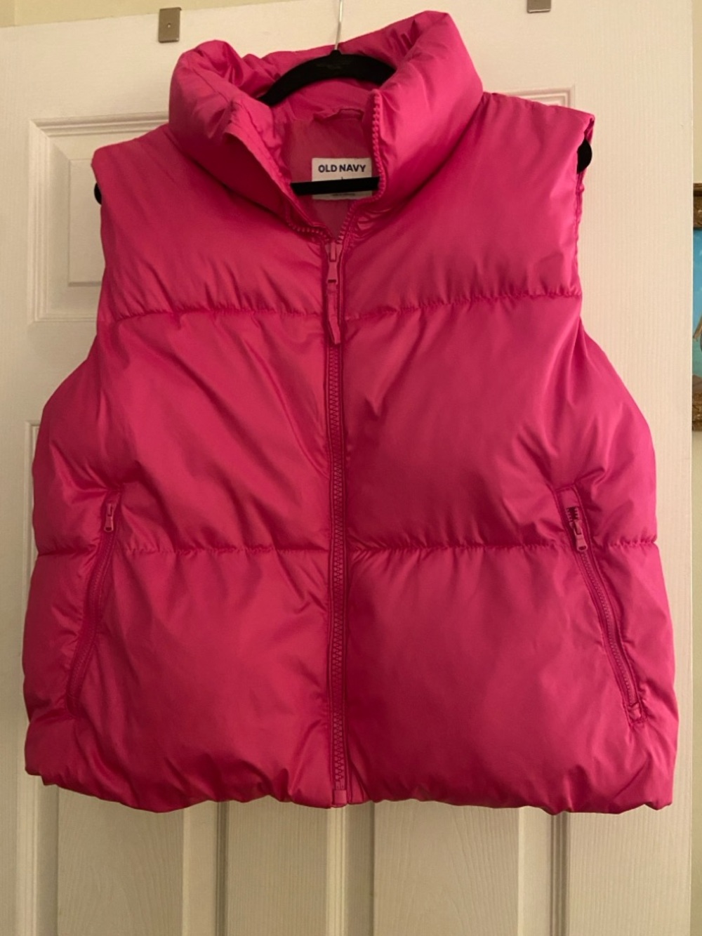 Old Navy Puffer vest